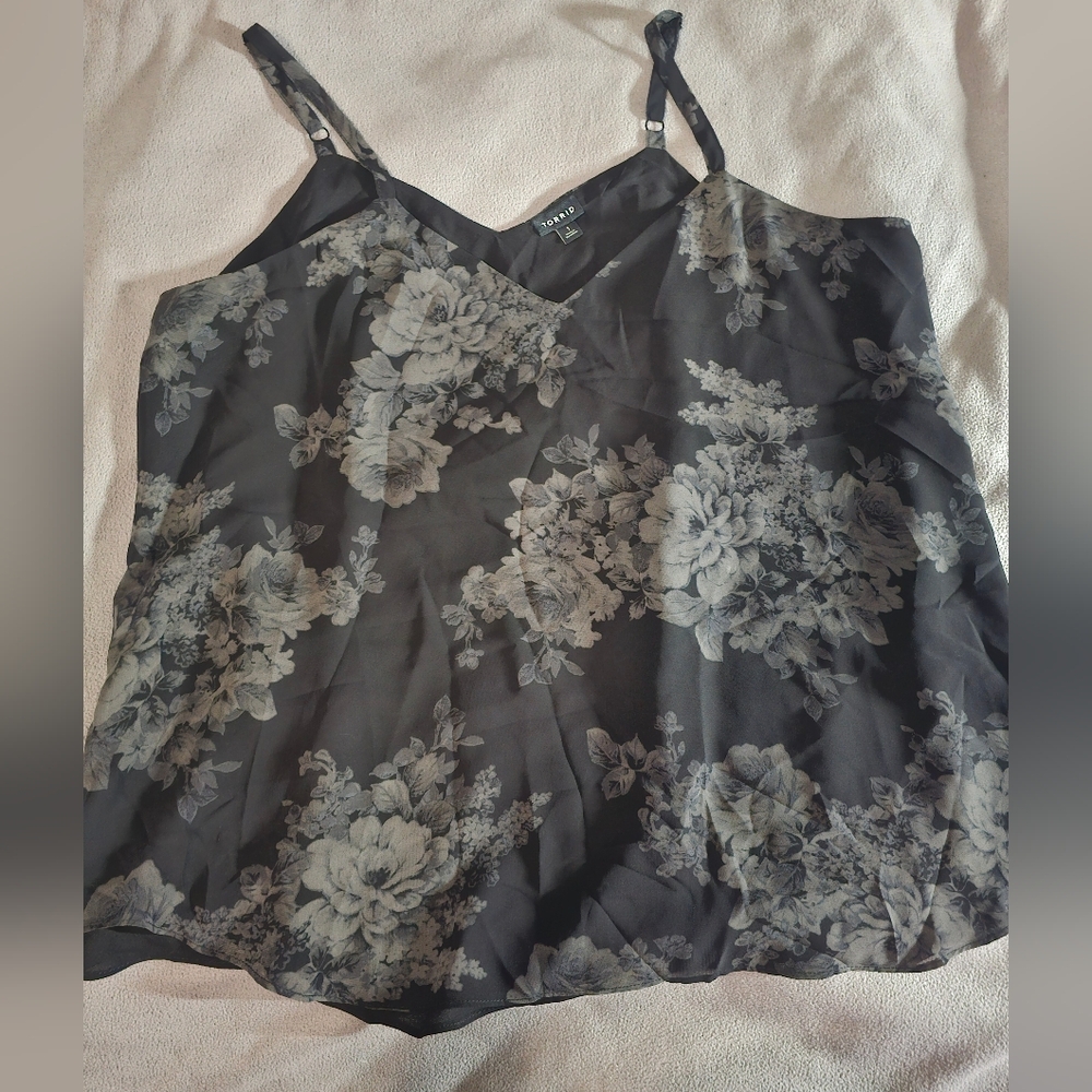 Floral Black and Gray Sleeveless Top
